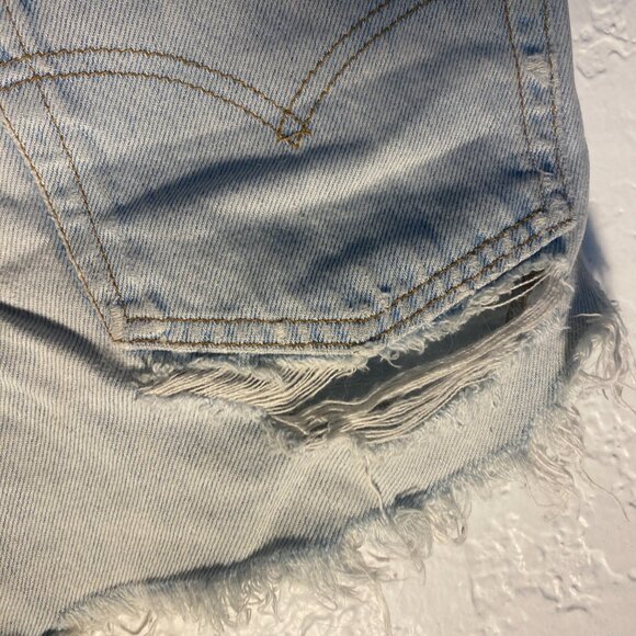Vintage Levi’s 510 Light Wash Distressed Denim Shorts - Size 27 | Denim by Orlee - Picture 7 of 8
